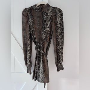 Like new dress size small